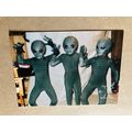 The X-Files Season 2 Base trading Card # 47 Ali...