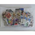 GREAT BRITAIN BAG OF USED STAMPS.