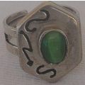 Green cat eye silver ring D