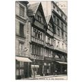 14 - Caen - Vieilles maisons de la Rue saint Pi...