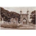EC847 ASHFORD - EASTWELL TOWERS. PRINTED POSTCARD