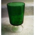 Emerald green glasses with clear pedestal Arcor...