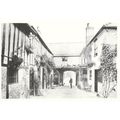 Postcard SOUTHWELL Old Courtyard Saracen's Head...