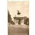 Wellington Arch & Entrance to Green Park + 1926...