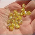 18 Yellow Speckled 8mm Glass Bead Foil Center Crafting bd056