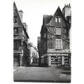 37 - Tours - place plumereau et rue du change