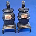 Vintage POT BELLY STOVE Salt & Pepper Shaker Se...