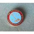 Southend Amateur Winemakers Circle - Enamel Badge