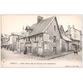 27 - BERNAY - VIEILLES MAISONS RUE DES FONTAINE...