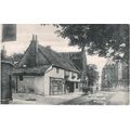 London - Old Chiswick & Church - postcard c.1910s