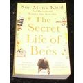 The Secret Life of Bees by Sue Monk Kidd (Paper...