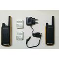PAREJA DE WALKIE TALKIE MOTOROLA TLKR T82 + CAR...