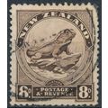 Tuatara Lizard: 8d P12½ - New Zealand 1941 - F ...