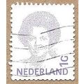 Queen Beatrix 8715