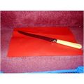 BREAD KNIFE /THOMAS HISBOURNE BREAD KNIFE (13/05)
