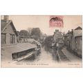 27 - BERNAY - vieilles maisons sur la Charentonne