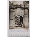 old postcard Saint Malo, Porte et Rue de Dinan