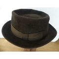 AMERICAN 1950S ROYAL STETSON FEDORA TRILBY PORK...