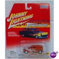 JOHNNY LIGHTNING :THUNDER WAGONS series 33 FORD...