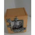 ROYAL LIMITED MUSIC BOX Brown WOODEN PHOTO CUBE...