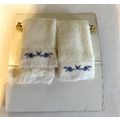 Dollhouse Miniature Towel Set with Rod NEW
