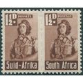 South Africa 1942 1½d red-brown SG99 unused pair