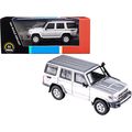 Toyota Land Cruiser 76 Silver Pearl 1/64 Diecas...
