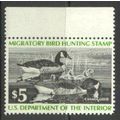RW43 $5 Family of Canada Geese Very Fine MNH B0268