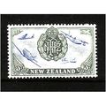 NEW ZEALAND 1946 SG 671 3d BADGE AND AIRPLANE U...