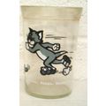 WELCH's ' TOM & JERRY' glass ' TOM SKATING (1990)