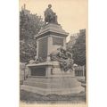 75 - Paris - Jardin Malesherbes Statue d Alexan...
