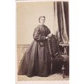 VICTORIAN CDV PHOTO -LADY WEARING LONG HOOPED D...