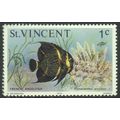 St. Vincent 1975 - SG422 - 1c multi - French An...