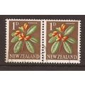 1960- New Zealand, 1d used pair of stamps, SG 7...