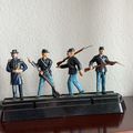 Vintage Blue Box Toys Metal Soldiers Figurines ...