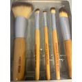 Makeup brush set - Escapism. Bamboo handles.