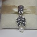 Genuine Pandora Christmas Angel Wings with Pear...