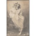 Schauspielerin Florence De Dio, 1905 - Georg Ge...