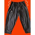 Under Armour Womens Black Heat Gear Fitted Capr...