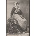 Jeune Fille de Roscoff et de Saint-Pol-de-Léon,...