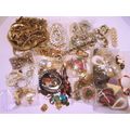 Over 2.5 LBS Vintage Jewelry Craft Repair Repur...