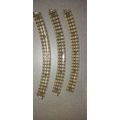 Hornby Dublo 3 pieces of 12inch 3 rail curved t...