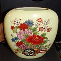 VINTAGE OVAL SHAPED JAPANESE LILAC COLOR FLOWER...