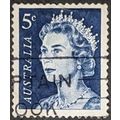 STAMP Australia SG386c 1967 5c Queen Elizabeth ...