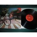 THE SHADOWS LP - LIVE AT ABBEY ROAD
