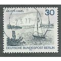 BERLIN -1976 30pf 'BERLIN VIEWS- YACHT ON THE H...