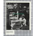 (7586) Covent Garden Market Pea Shellers - 1980...