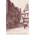56 - Vannes - Vieilles maisons de la place Sain...