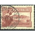 Australia 1927 - SG105 - 1½d Lake - Parliament ...