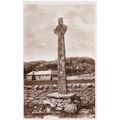 B142 IONA - MACLEANS CROSS